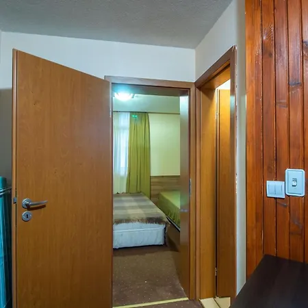 Alpehytte 2 Bedroom, 2 Showeroom Suitable For A Family Skication And Remote Working *